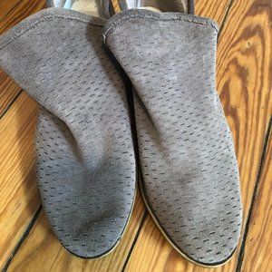 Lucky Brand Taupe Suede Leather WORN Low Heel Boots Size 7